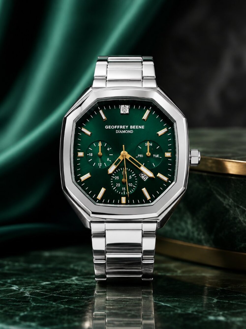 Geoffrey Beene Diamond Green Dial Men’s Watch – 40.4mm – New